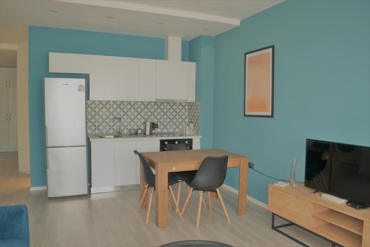 Cozy Central Tirana Apartments エクステリア 写真