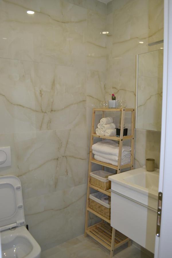 Cozy Central Tirana Apartments エクステリア 写真