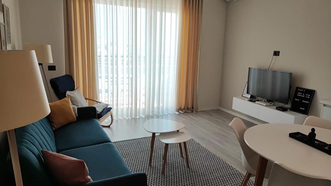 Cozy Central Tirana Apartments エクステリア 写真